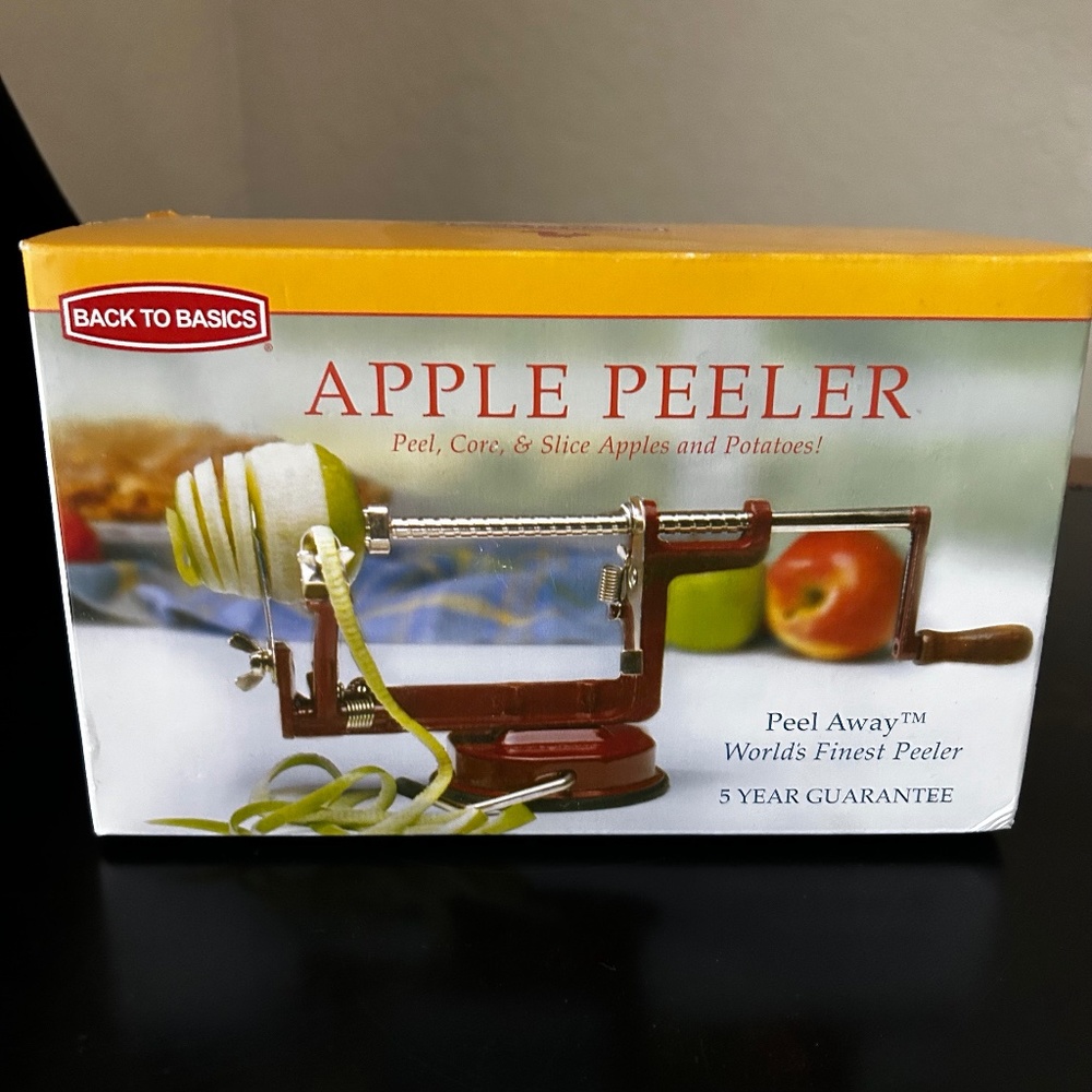 Apple Peeler Back to Basics. New in Box